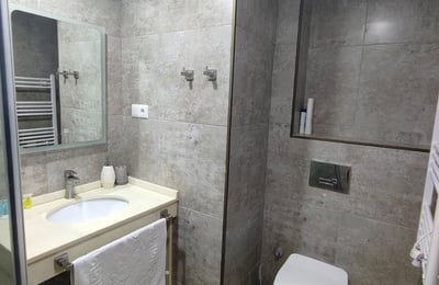 Rent a bright, furnished studio with sea view, Batumi, Georgia