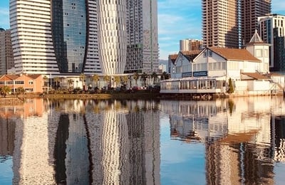 Rent a bright, furnished studio with sea view, Batumi, Georgia