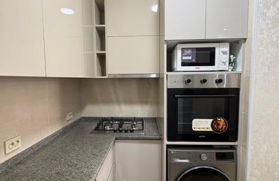 Аренда современной, комфортной квартиры, 65 м², Батуми, Грузия