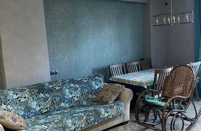 Vermietung einer geräumigen Wohnung, 90 m², Alt-Batumi, Batumi, Georgien
