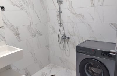 Location d'un appartement neuf et spacieux, 82 m², Batoumi, Géorgie