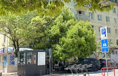 Location d'un appartement lumineux et cosy près du parc, Batoumi, Géorgie