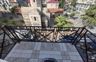 Vermietung einer hellen, komfortablen Wohnung, 60 m², Batumi, Georgien