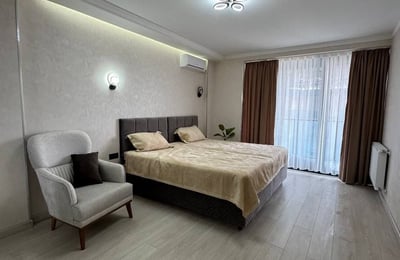 Rent a modern, comfortable apartment with balcony, 58 m², Batumi, Georgia