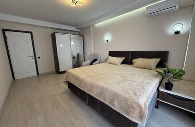 Rent a modern, comfortable apartment with balcony, 58 m², Batumi, Georgia