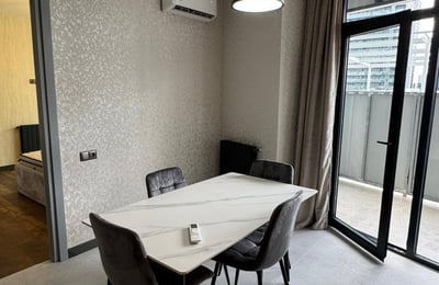 Location d'un appartement lumineux et spacieux, 100 m², Batoumi, Géorgie