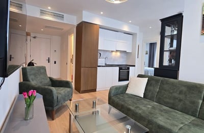 Location d'un appartement élégant avec vue sur la mer, White Sails, Batoumi, Géorgie