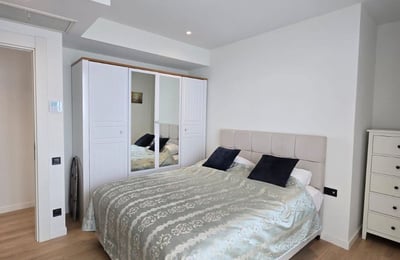 Location d'un appartement élégant avec vue sur la mer, White Sails, Batoumi, Géorgie