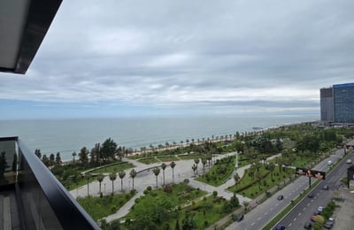 Location d'un appartement élégant avec vue sur la mer, White Sails, Batoumi, Géorgie