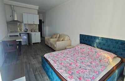 Vermietung eines gemütlichen, kompakten Studios, 34 m², Batumi, Georgien