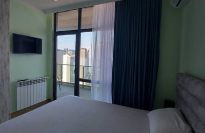 Rent a spacious apartment with panoramic view, 90 m², Batumi, Georgia