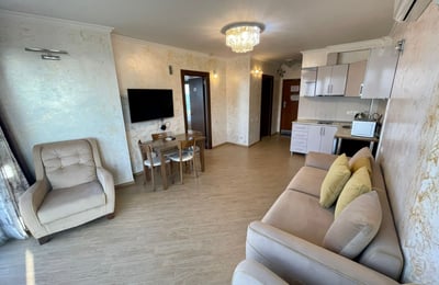 Alquiler de apartamento moderno con vistas panorámicas, 54 m², Orbi Panorama, Batumi, Georgia
