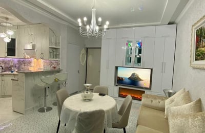 Alquiler de apartamento amueblado y confortable, 50 m², Batumi, Georgia
