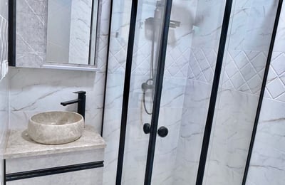 Alquiler de apartamento moderno y luminoso, 55 m², Batumi, Georgia