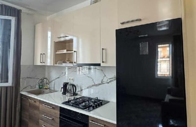 Appartement lumineux 60m² à louer, Batoumi, Géorgie