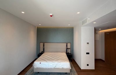 Studio spacieux 45m² avec vue sur la mer à louer, Batoumi, Géorgie