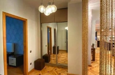 Spacious Apartment 130m² for Rent Near the Park, Batumi, Georgia