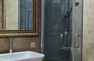 Apartment 80m² with Sea View, First Line for Rent, Batumi, Georgia