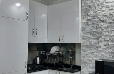 Wohnung 52m² mit Brunnenblick zur Miete, Batumi, Georgien