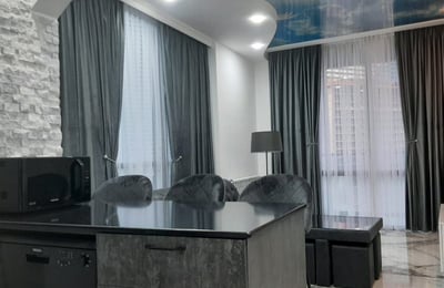 Wohnung 52m² mit Brunnenblick zur Miete, Batumi, Georgien