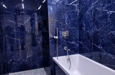 Geräumige Wohnung 101m² zur Miete im Black Sea Tower, Batumi, Georgien
