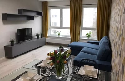 Alquiler a largo plazo de un apartamento de 2 habitaciones, 56 m², en Staré Mesto, Bratislava, Eslovaquia