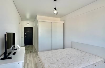 Moderne Wohnung mit Stadtblick zur Miete, Bukarest, Rumänien