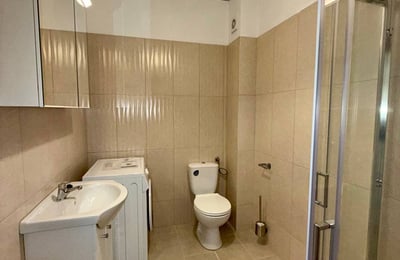 Estudio moderno, amueblado en alquiler, Bucarest, Rumanía