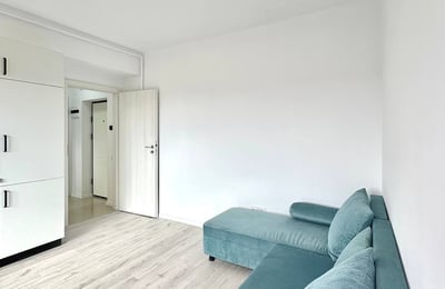 Stylish Apartment with Panoramic Balcony for Rent, Bucharest, Romania