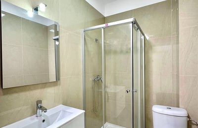 Stylish Apartment with Panoramic Balcony for Rent, Bucharest, Romania