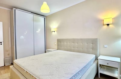 Langfristige Vermietung einer modernen und gemütlichen Wohnung in Bukarest, Rumänien