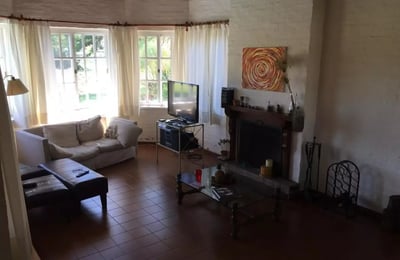 Загородный дом с видом на гольф поле в La Reserva Cardales