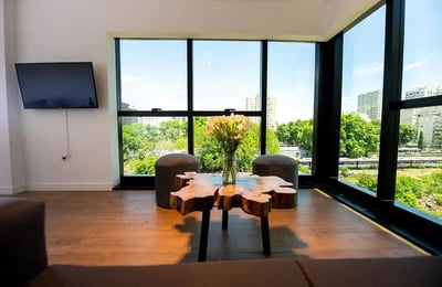 Soleado apartamento de 2 dormitorios 55m2 en Colegiales