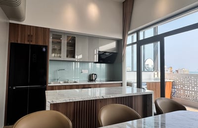 Bright penthouse with sea view for rent, 80 m², Son Tra, Da Nang, Vietnam
