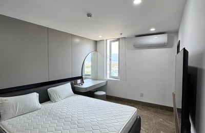 Bright penthouse with sea view for rent, 80 m², Son Tra, Da Nang, Vietnam