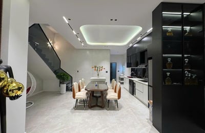 Alquiler de una espaciosa casa de diseño moderno, Distrito de Liên Chiểu, Da Nang, Vietnam