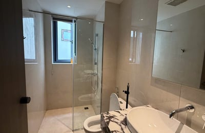 Location d'une villa luxueuse et entièrement meublée avec piscine, près de la plage, Da Nang, Vietnam