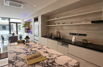 Location d'une villa luxueuse et entièrement meublée avec piscine, près de la plage, Da Nang, Vietnam