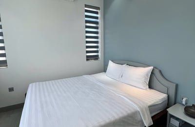 Location d'un appartement luxueux et neuf avec balcon, Ngu Hanh Son, Da Nang, Vietnam