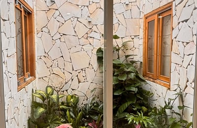 Аренда современного и стильного дома с садом, Сон Тра, Дананг, Вьетнам