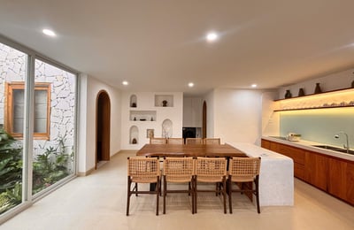 Аренда современного и стильного дома с садом, Сон Тра, Дананг, Вьетнам