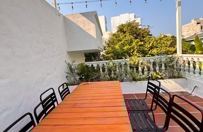 Аренда современного и стильного дома с садом, Сон Тра, Дананг, Вьетнам