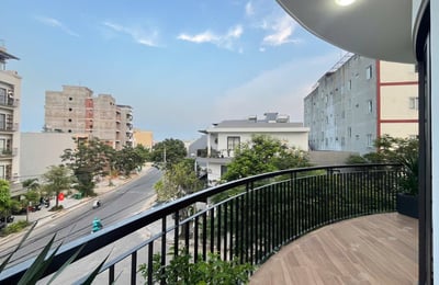 Rent a spacious, modern 75 sqm apartment in the Son Tra district, Da Nang, Vietnam