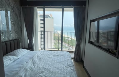 Alquiler de apartamento exclusivo y amueblado con vista al océano, 125 m², Da Nang, Vietnam