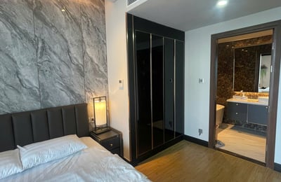 Alquiler de apartamento exclusivo y amueblado con vista al océano, 125 m², Da Nang, Vietnam