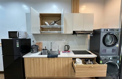 Аренда современной, полностью меблированной студии с балконом, район Нгу Хань Сон, Дананг, Вьетнам