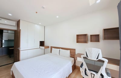 Vermietung einer komfortablen, vollmöblierten Wohnung mit Balkon, Son Tra, Da Nang, Vietnam