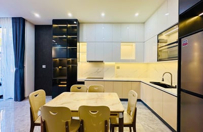 Rent a spacious, fully furnished house near the beach, Thanh Khe, Da Nang, Vietnam