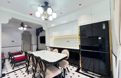 Location d'un penthouse luxueux avec vue panoramique sur la mer, 80 m², Da Nang, Vietnam