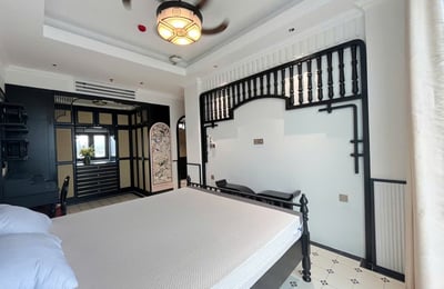Location d'un penthouse luxueux avec vue panoramique sur la mer, 80 m², Da Nang, Vietnam